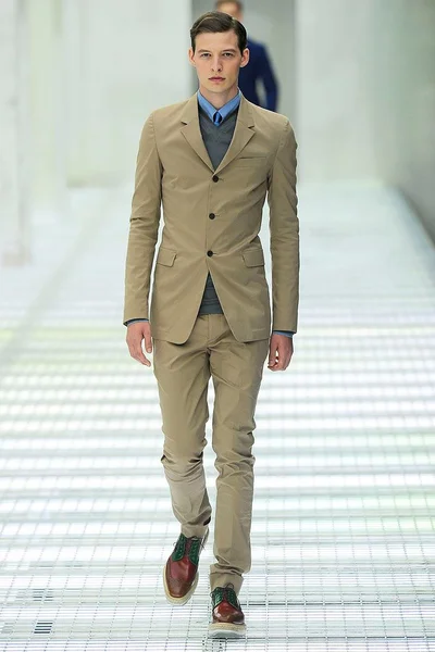 Look 21